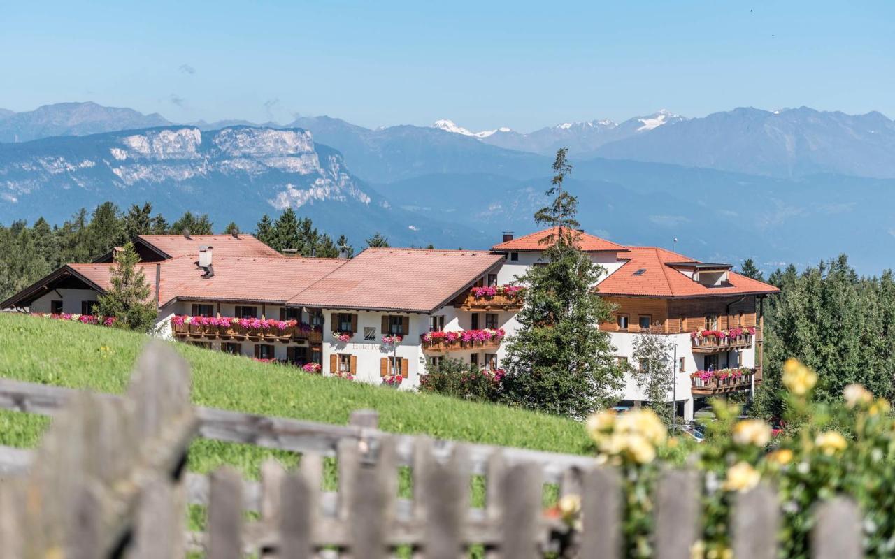 Hotel Peter Monte San Pietro Esterno foto