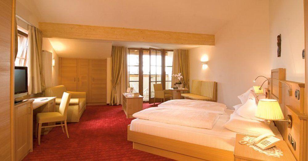 Hotel Peter Monte San Pietro Esterno foto