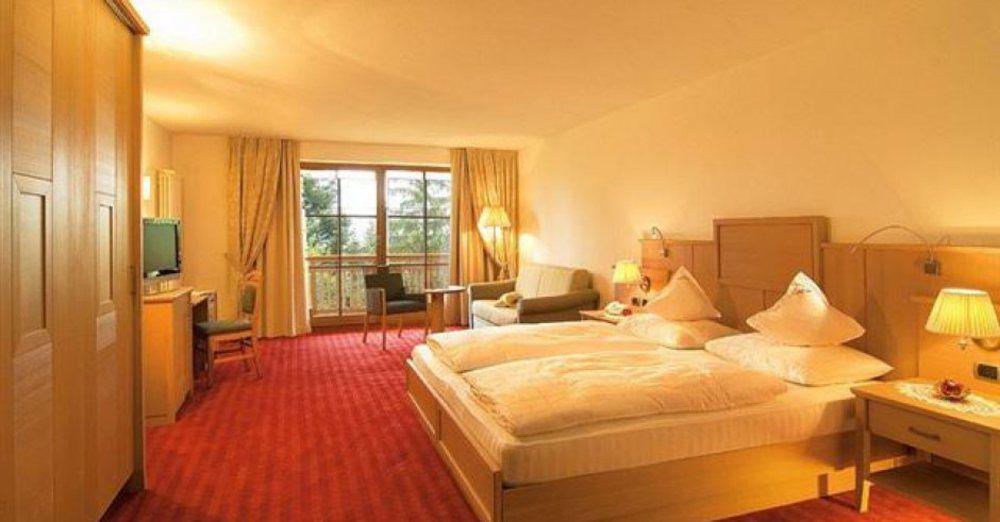 Hotel Peter Monte San Pietro Esterno foto