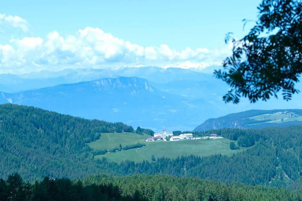 Hotel Peter Monte San Pietro Esterno foto