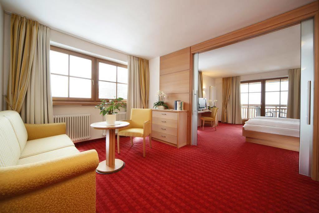 Hotel Peter Monte San Pietro Esterno foto
